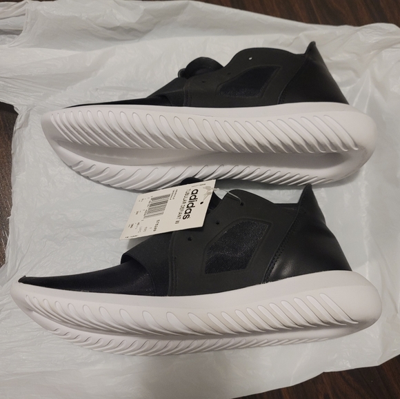 ❌️SOLD NWT ADIDAS Tubular Defiant Shoes - W8.5 - Picture 1 of 7